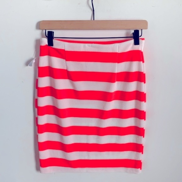 Rainbow neon striped mini skirt, Size L, NWT - Picture 5 of 8